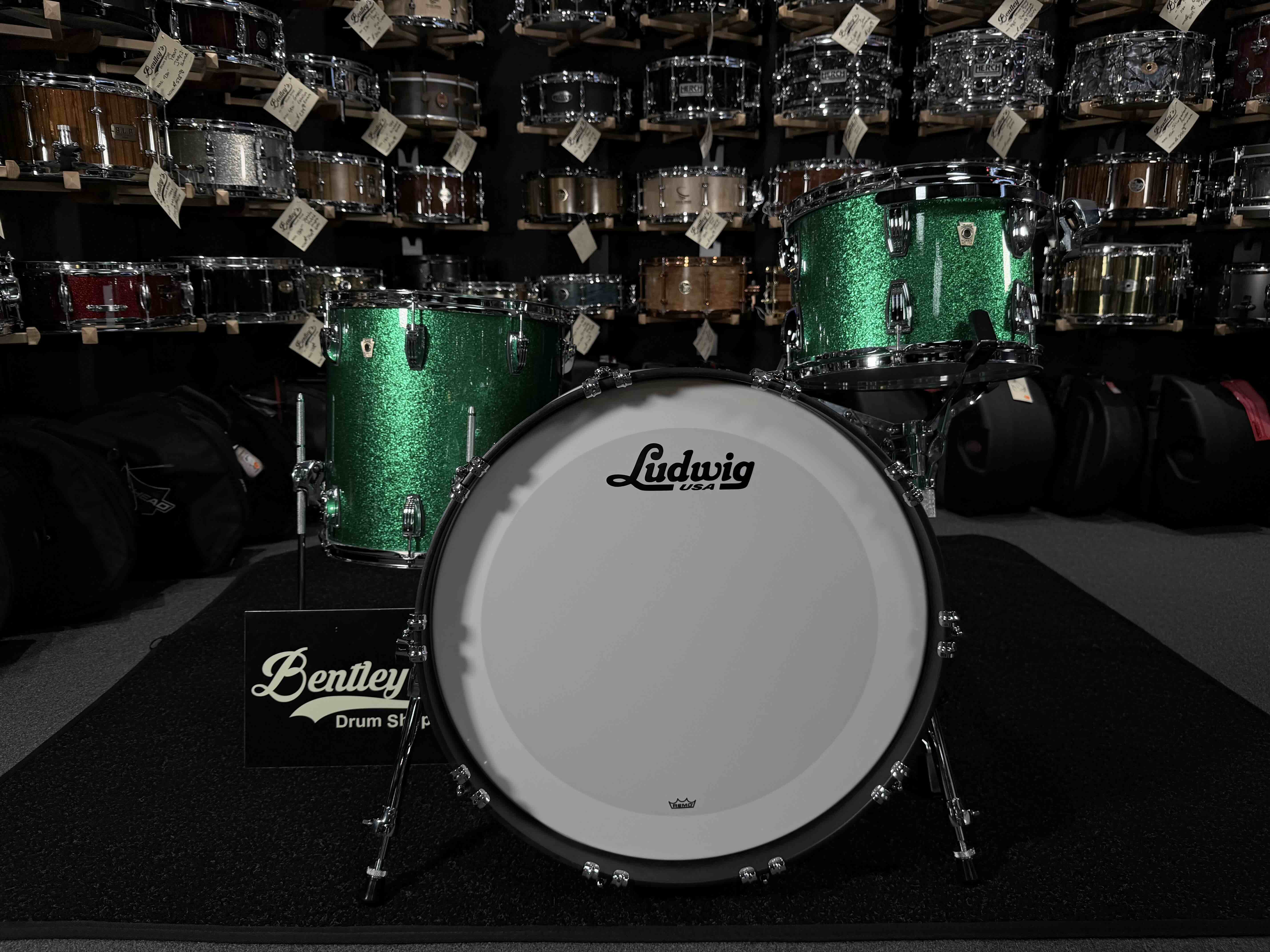 ~WOW!~ Ludwig Classic Maple FAB 3-Piece 13/16/22 Drum Kit Set in Green Sparkle